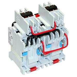 Изображение товара Пускатель магнитный ПМ 12-010500 220В 4з+2р реверсивный для промышленного использования