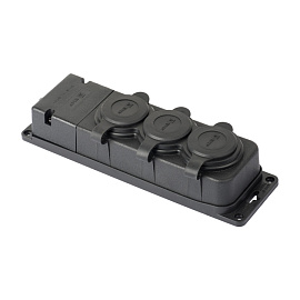 Розетка (колодка) каучуковая с заземлением 3 гнезда черная с защитными крышками 230В 2P+PE 16A IP44 RPS-015-16-230-44-r EKF PRO