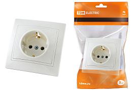 Розетка Schuko (2П+З) 16А 250В Таймыр белый  SQ1814-0012 TDM