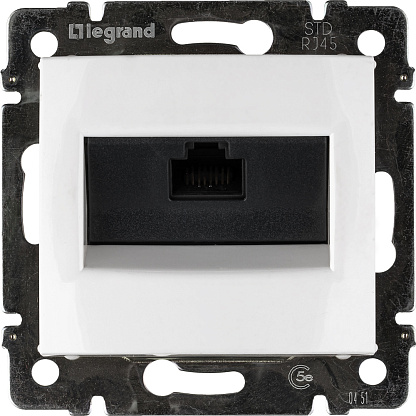Изображение товара Розетка RJ45 компьютерная Valena скрытой установки IP20 UTP cat. 5е с захватами белый 774230 Legrand