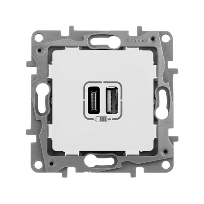 Изображение товара Зарядное устройство USB Type A / Type C 15Вт 3000мА Legrand белое