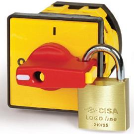 DKC AZ0401 Желтая площадка и красная ручка под замок, 48х48, на винты