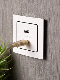 Розетка 2 USB Стокгольм скрытой установки 2,1А+2,1А механизм белый EYR16-028-10-2USB EKF PROxima
