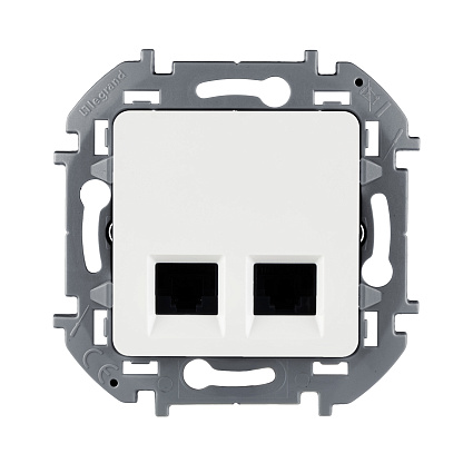 Изображение товара Розетка RJ45 двойная компьютерная INSPIRIA категория 5e UTP белый 673835 Legrand