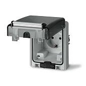 Розетка кабельная силовая панельная . Компактная. Защита IP66 с вставленной вилкой DIS5706407 DKC