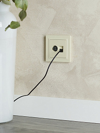 Розетка ТВ+комп. TV+RJ45 кат.5E бежевый мех-м BRITE РТВ/РК12-БрКр BR-AK20-1-K10 IEK